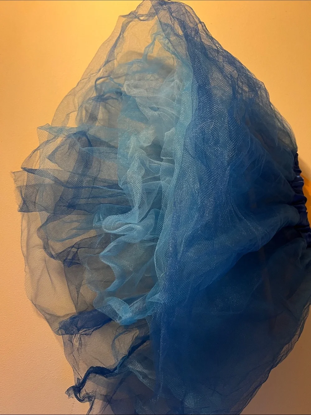 N/A charming blue